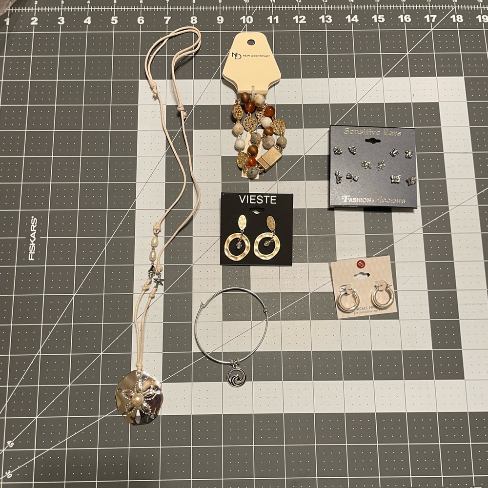 Mixed Jewelry Lot‎ C02 6640
